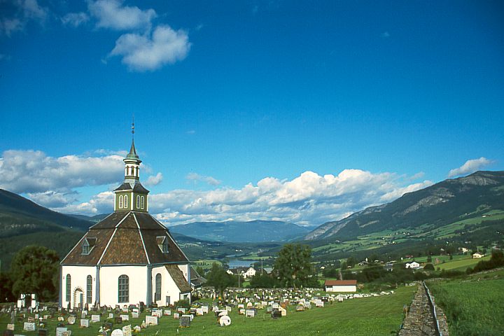 Sør-Fron Kirkegård